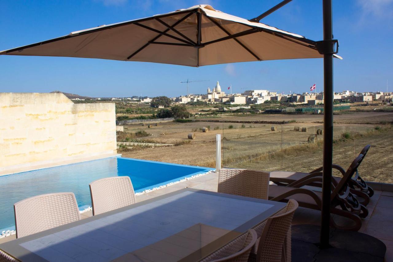 Kenn Holiday Home Għarb Exteriör bild