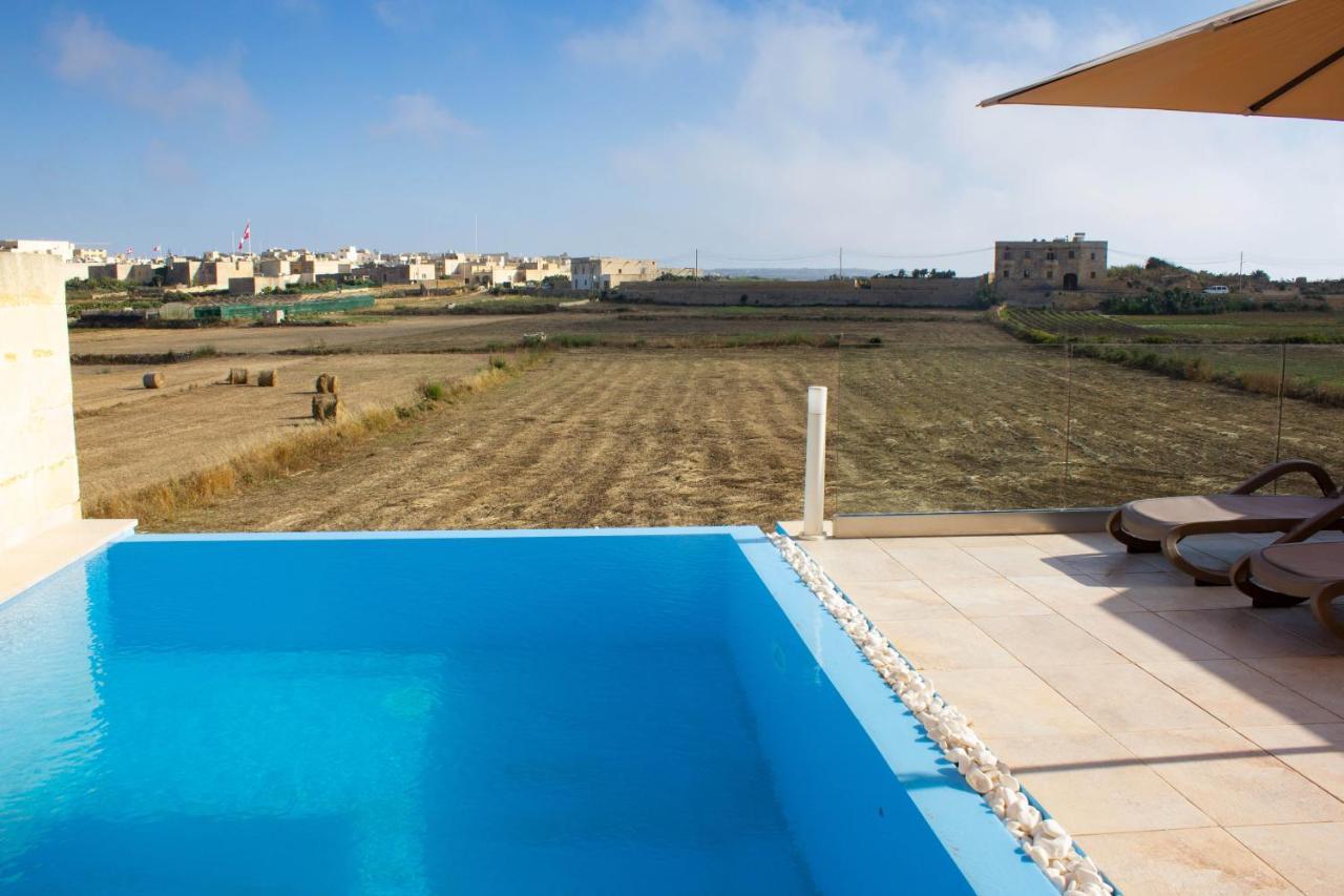 Kenn Holiday Home Għarb Exteriör bild